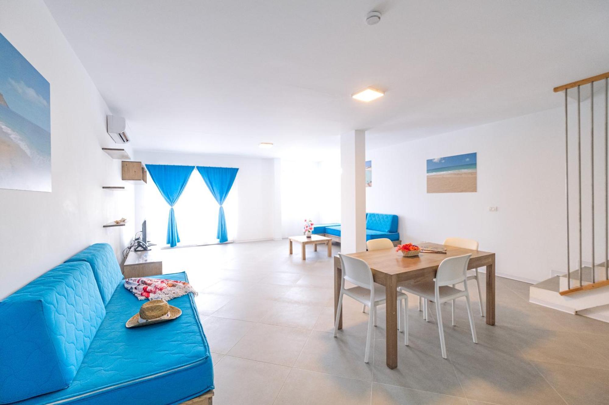 Halos Casa 4*